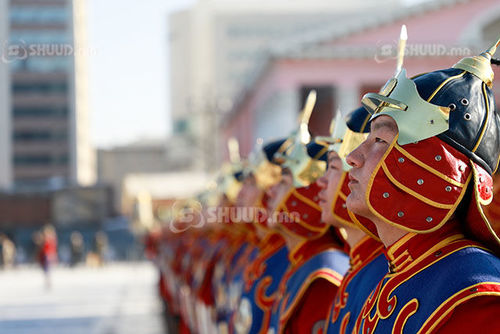 Маргааш баярын хурал, цэцэг өргөх ёслол болохгүй